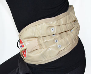 Grazie al design della cintura posteriore del Dr. Ho, si adatta in modo flessibile alla tua vita di tutti i giorni. Puoi indossarlo al lavoro, durante lo sport, in viaggio o anche quando dormi.