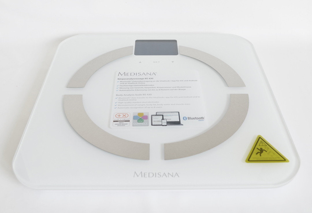 Medisana BS 430 Connect - bilancia pesapersone multifunzionale con display digitale e design piatto in vetro di sicurezza di alta qualità