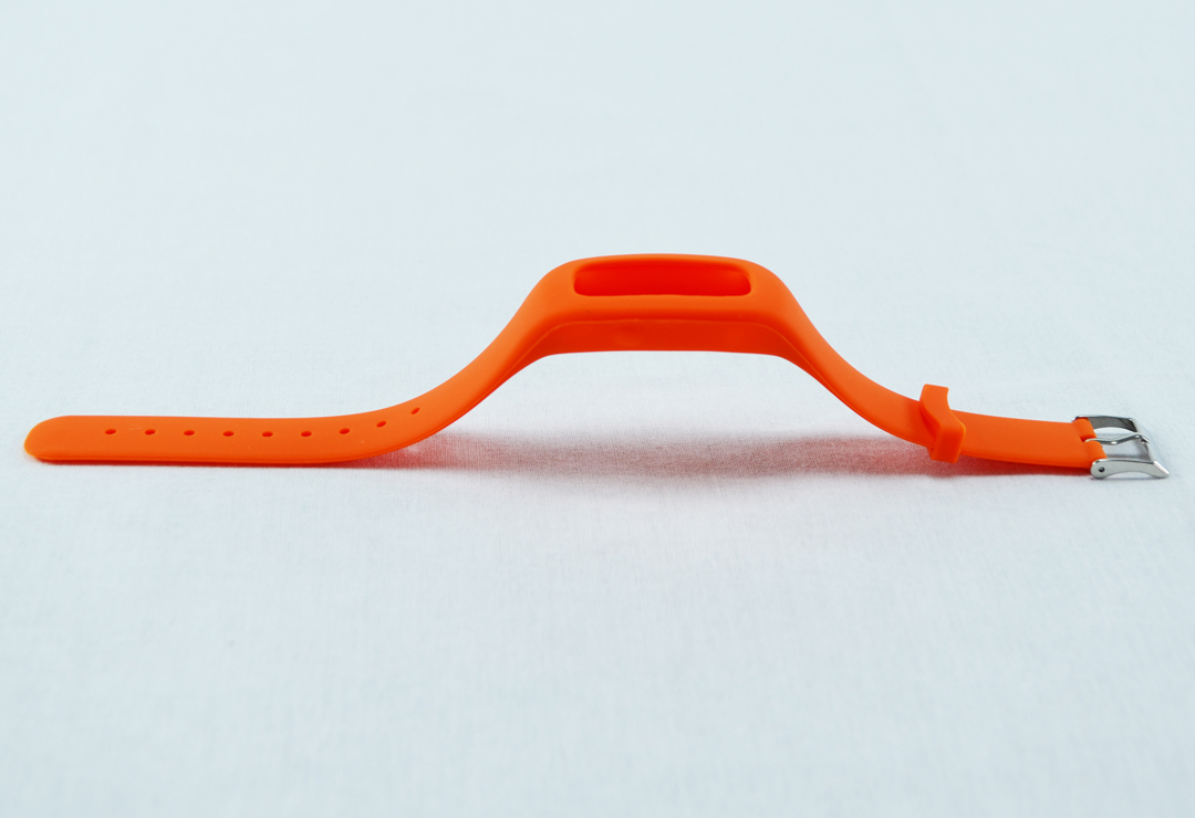 Le bracelet ViFit Connect convient à une circonférence de poignet de 15 à 22 cm