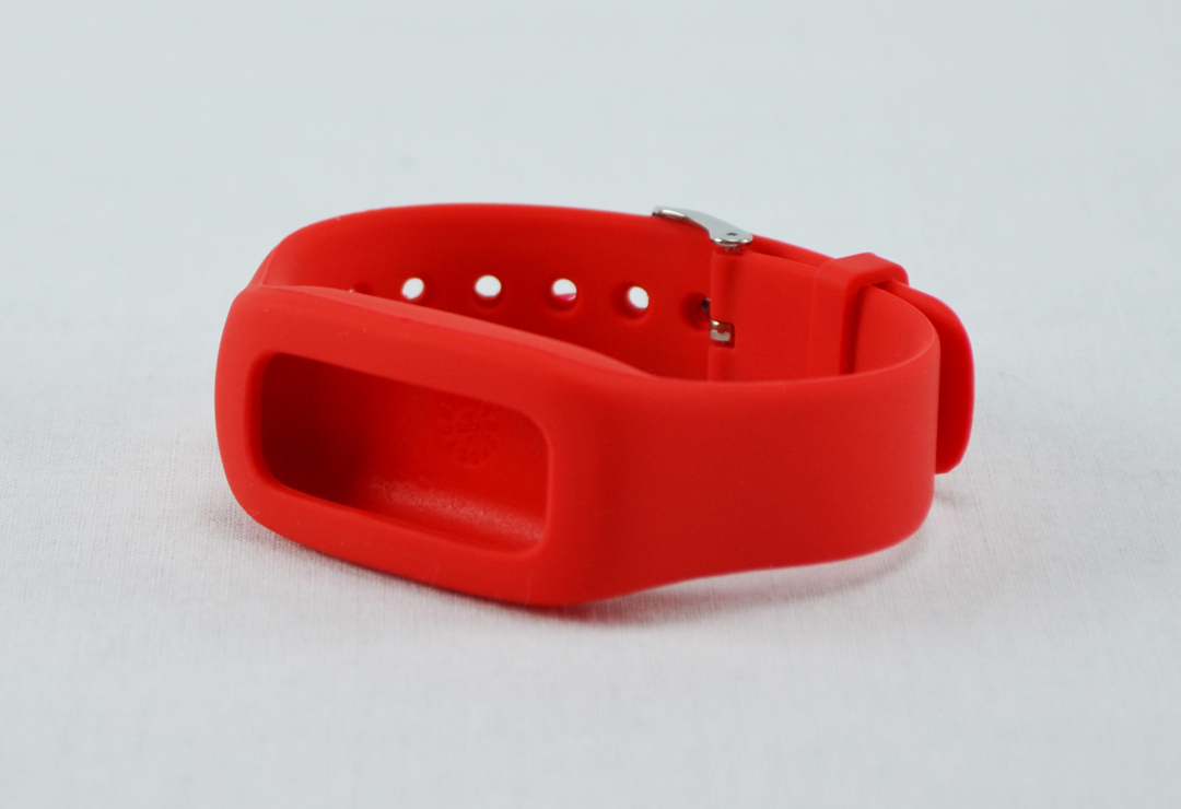 Matching bracelet in red for the Medisana ViFit Connect