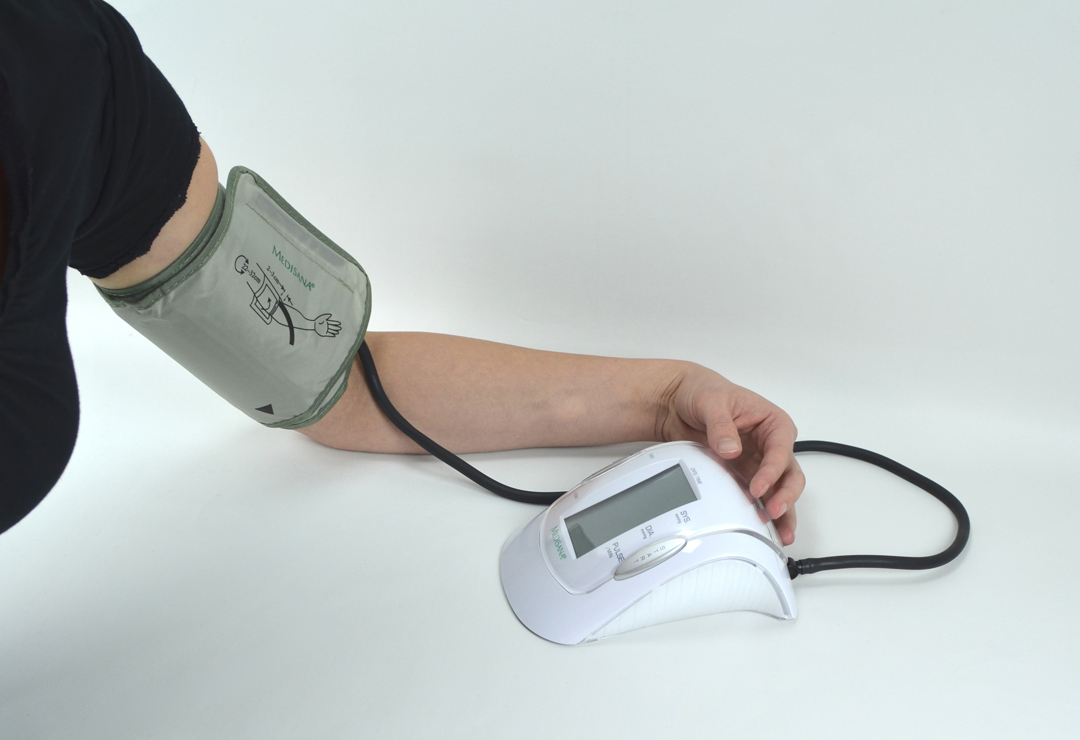 The MTP is a blood pressure computer which is used to measure blood pressure at the upper arm.