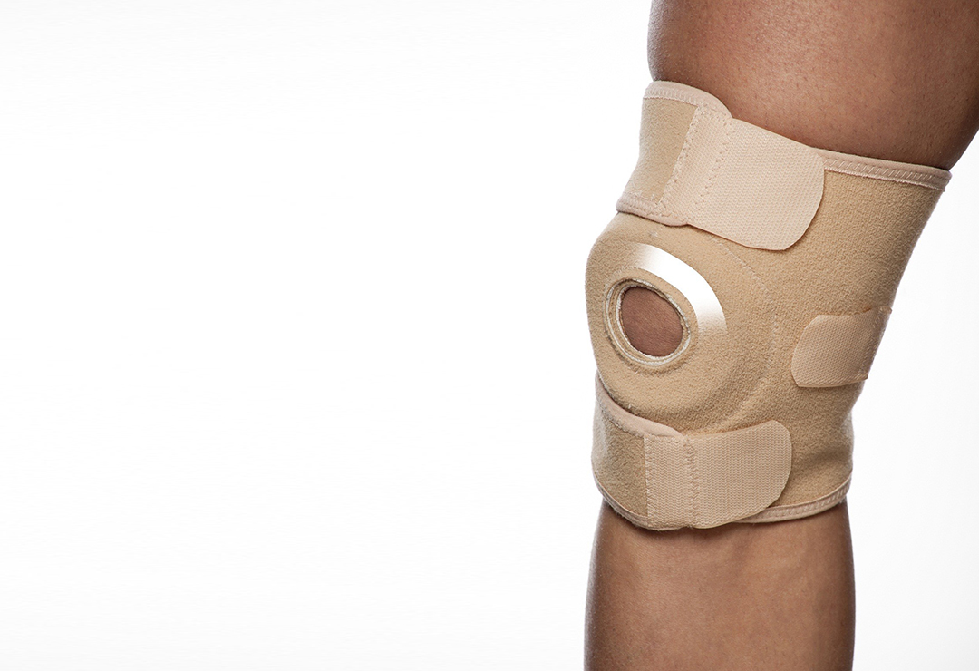 The Turbo Med knee support has 3 Velcro fasteners
