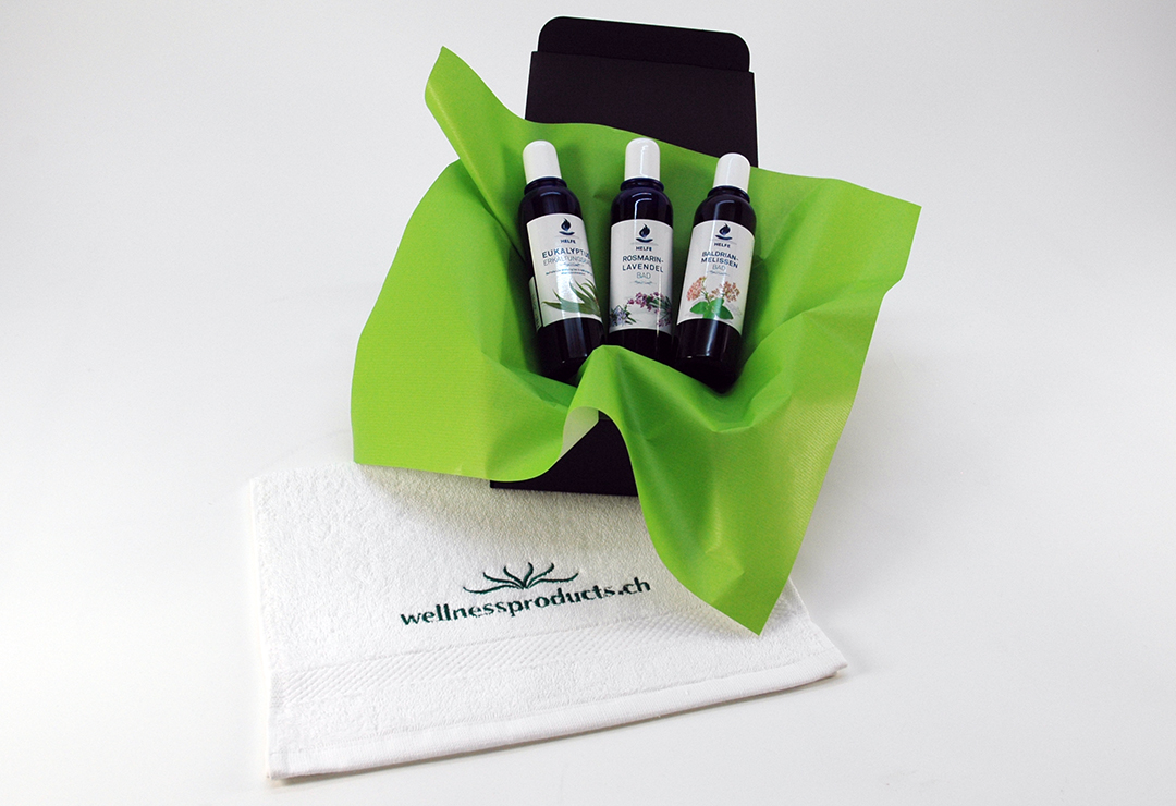 Special gift set with 3 different bath emulsions from helper and towel