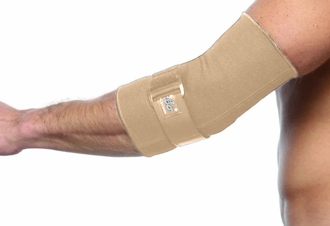 La benda per gomito Turbo Med iuta a prevenire i movimenti più estremi della giuntura del gomito soprattutto quando si ha l'artrite, e lo mantiene stabile