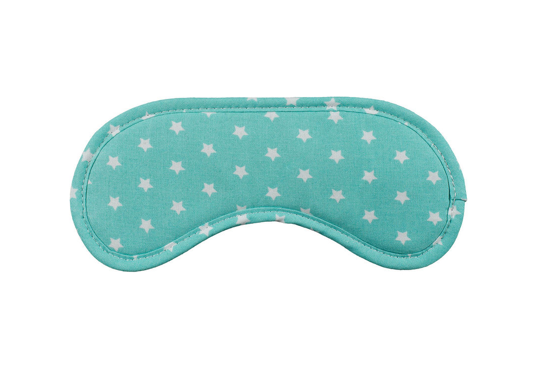 Suitable for the night: the Daydream Stars Mint sleep mask with star pattern