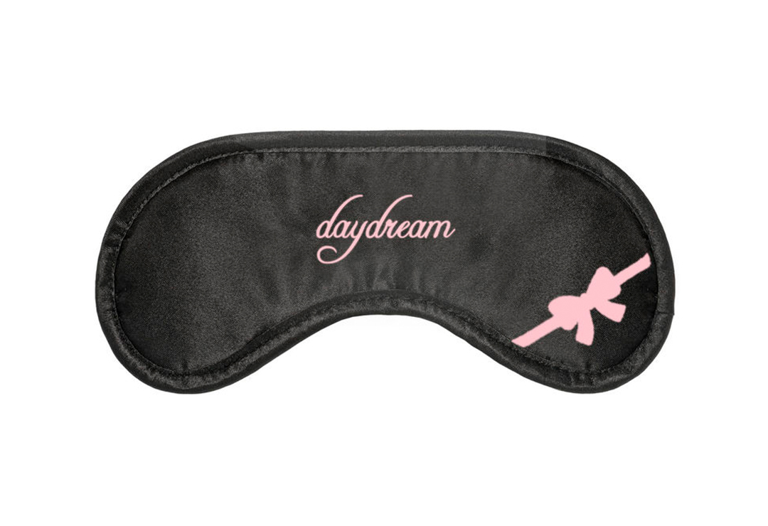 Feminin, tender and elegant at the same time: the Daydream Lingerie Black eye mask