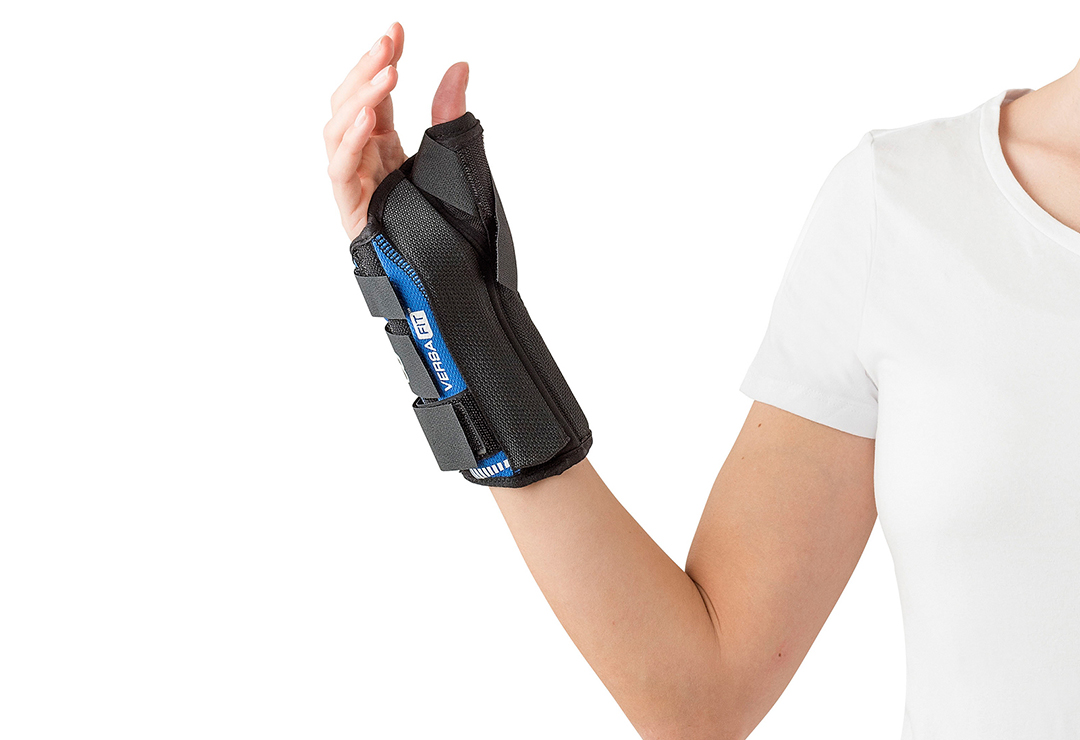 The Versa Fit thumb orthosis for wrist and thumb is easy to fit