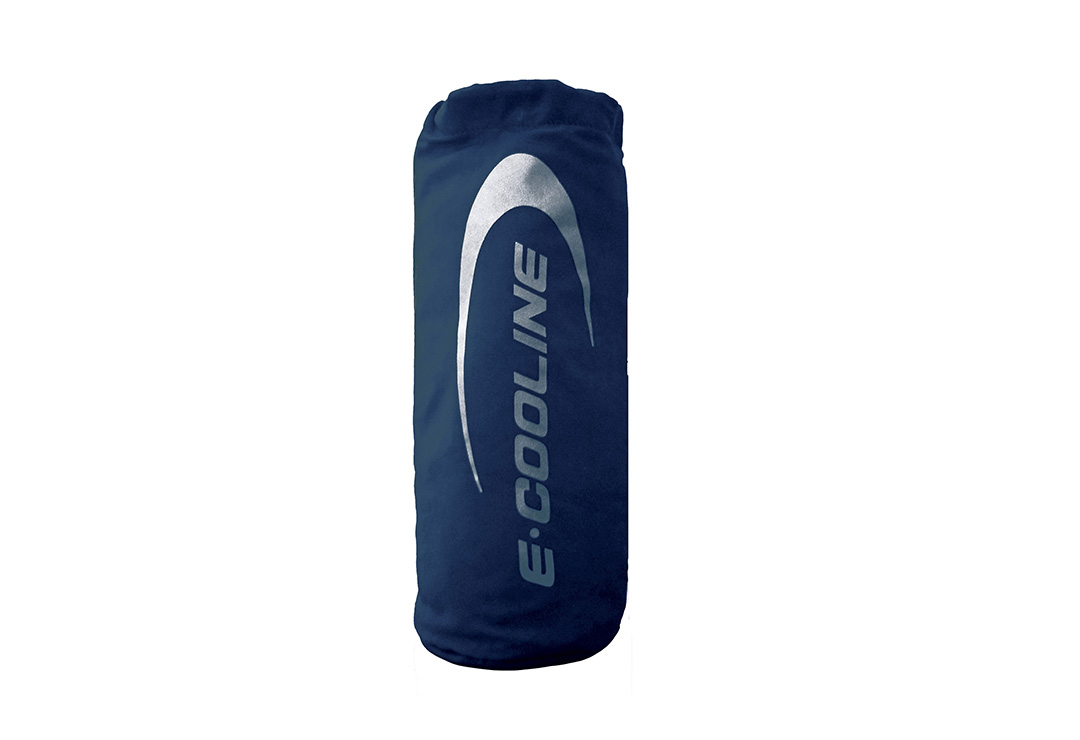 The E.COOLINE Outdoor CoolBag is practical for on the go